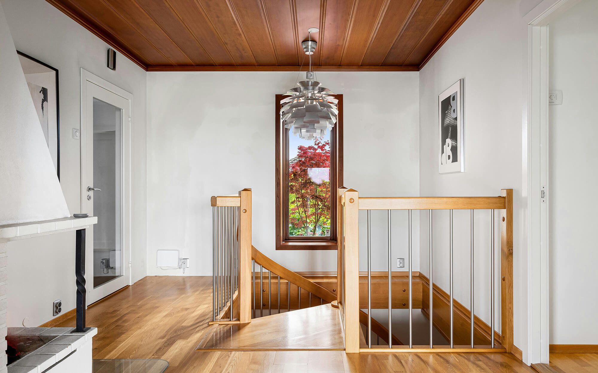 Stairs and Railings Up to Ontario Building Code In Halton Region